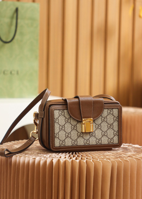 Borsa Gucci GG Retro box Dimensioni: 18*10.5*6.5cm
