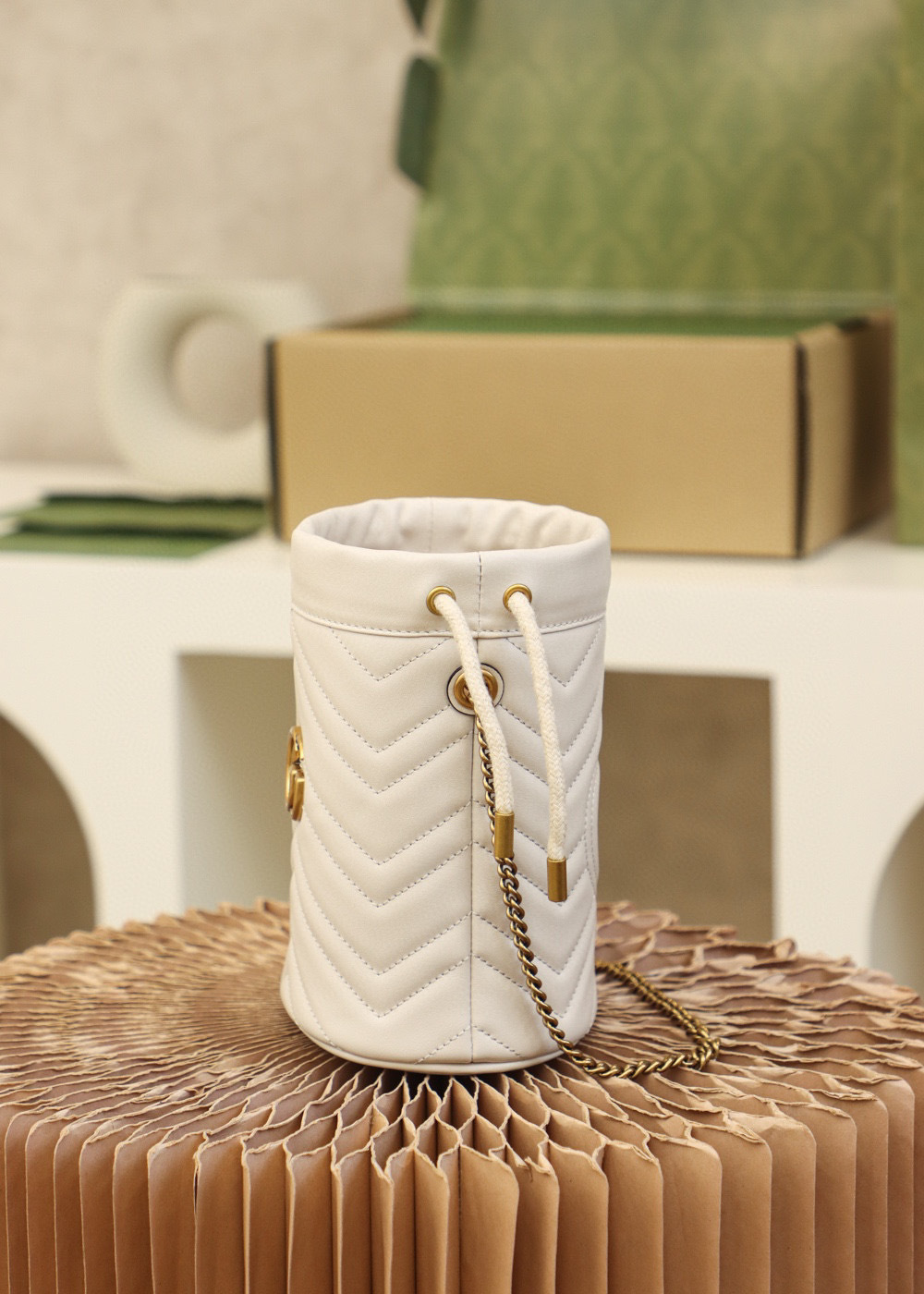Gucci GG Marmont bag Size：19*17*5cm