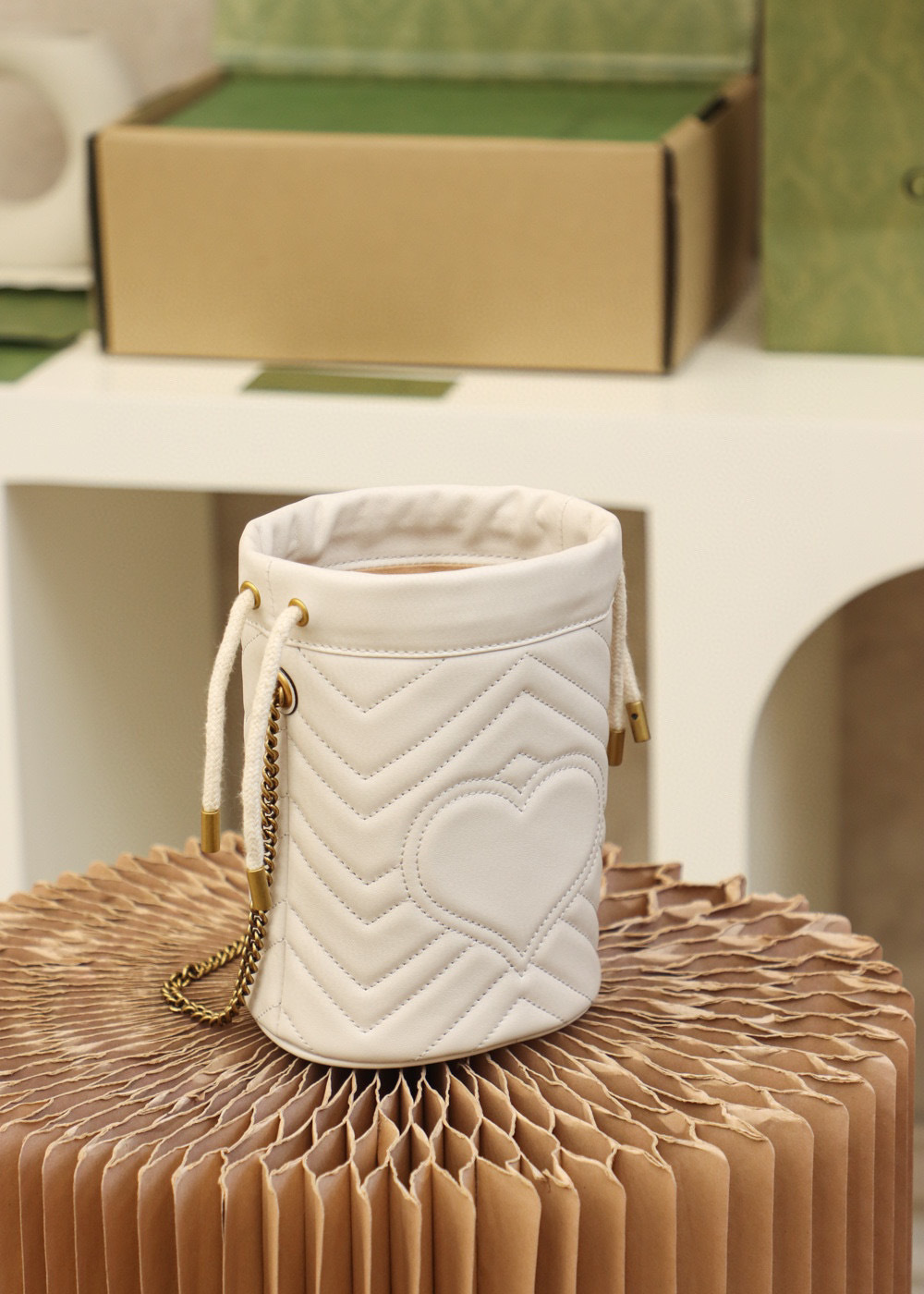 Gucci GG Marmont bag Size：19*17*5cm