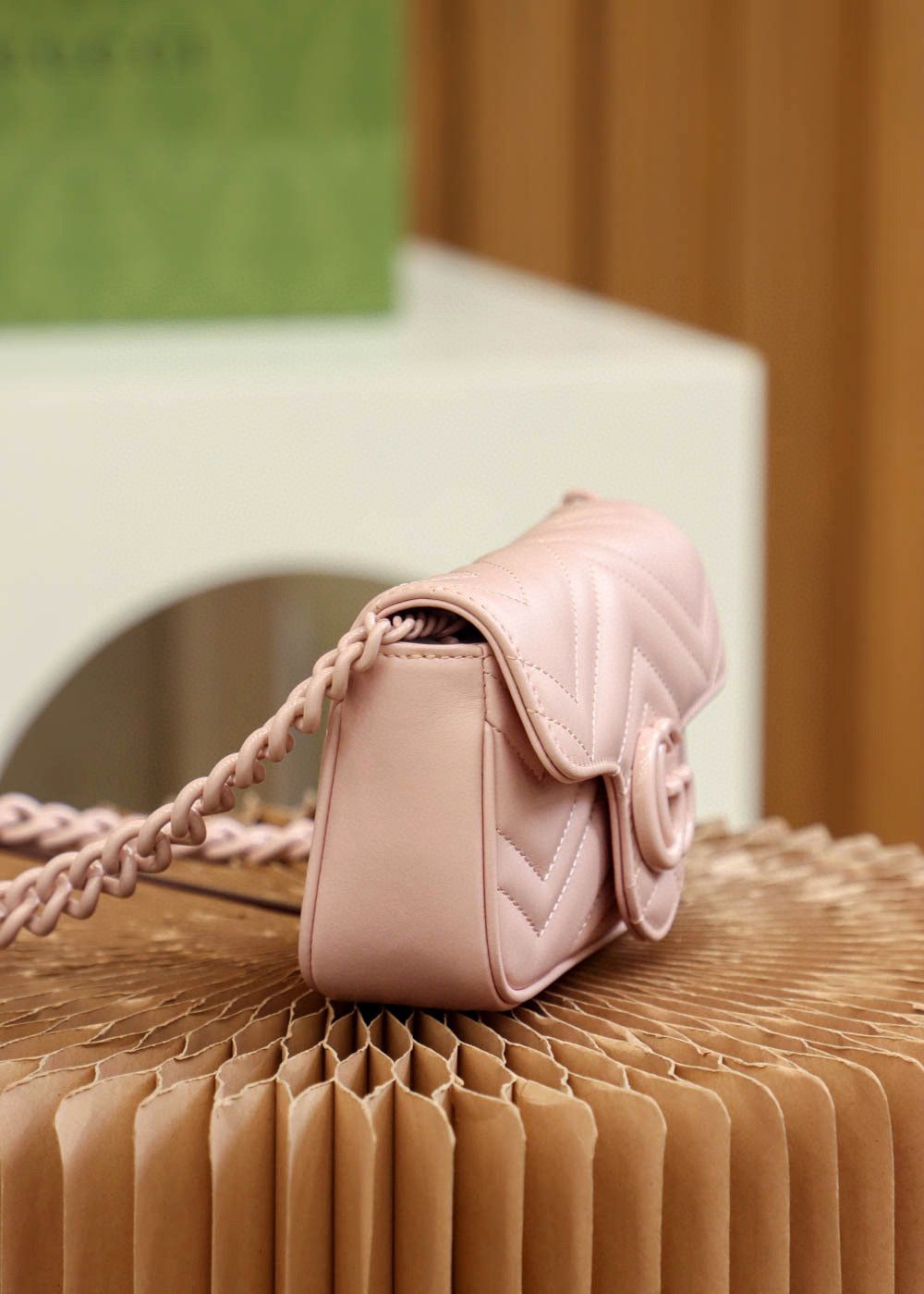 Gucci GG Marmont Tasche Größe: 16,5 x 10 x 5 cm
