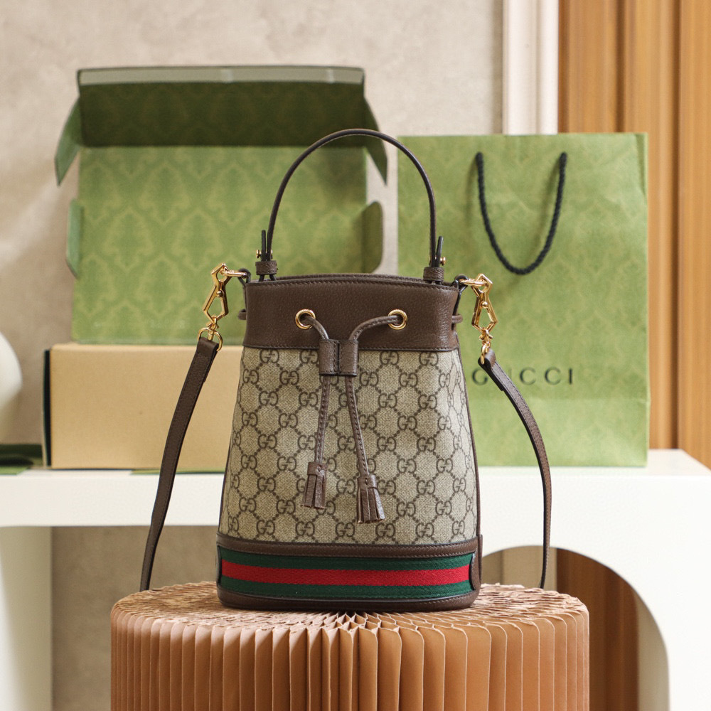 Borsa Gucci Ophida GG Dimensioni: 20,5*26*11cm