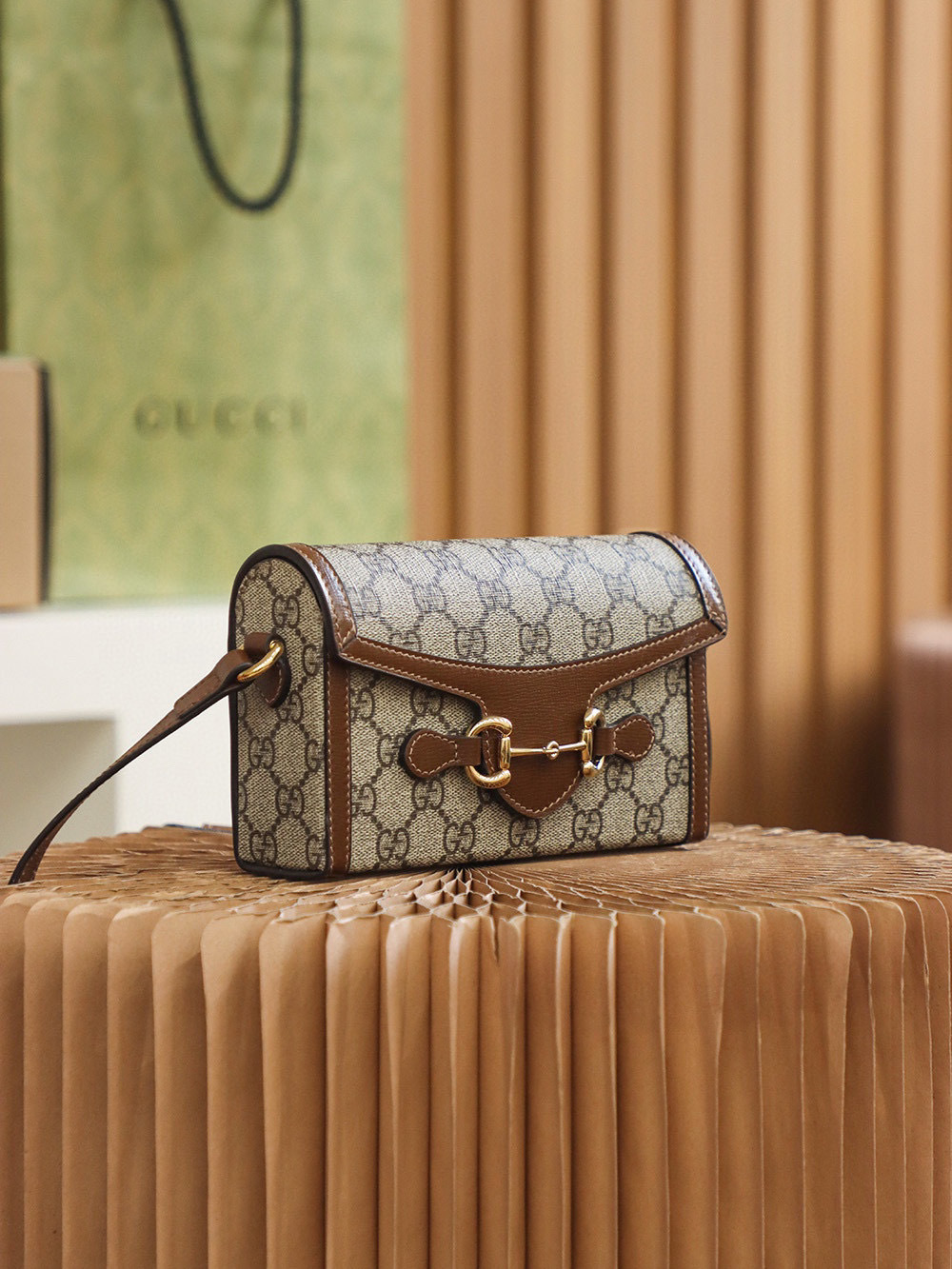 Gucci Majiekou1955 Minitasche Größe: 18 x 12 x 5 cm