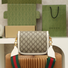 Gucci马街口1955包尺寸：20.5*14.5*5cm