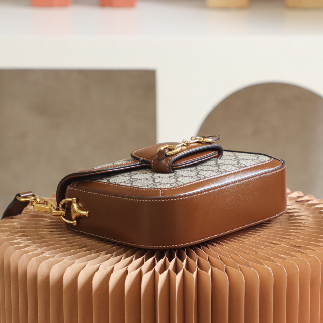 Borsa Gucci Majiekou 1955Dimensioni: 20,5*14,5*5 cm