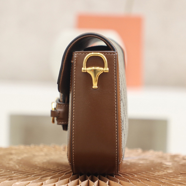 Borsa Gucci Majiekou 1955Dimensioni: 20,5*14,5*5 cm