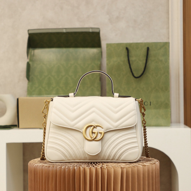 Borsa Gucci GG Marmont Dimensioni: 27*19*10,5 cm