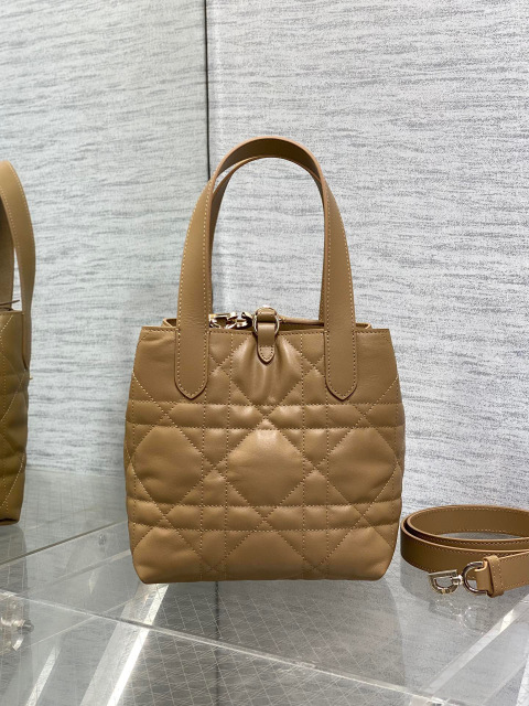 Christian Dior Toujours bag  Size：16*12*18cm