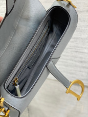 Christian Dior CD saddle Size：24*18*6cm