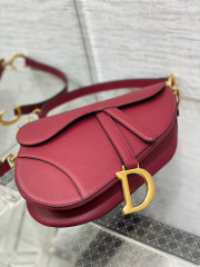 Christian Dior CD saddle Size：24*18*6cm