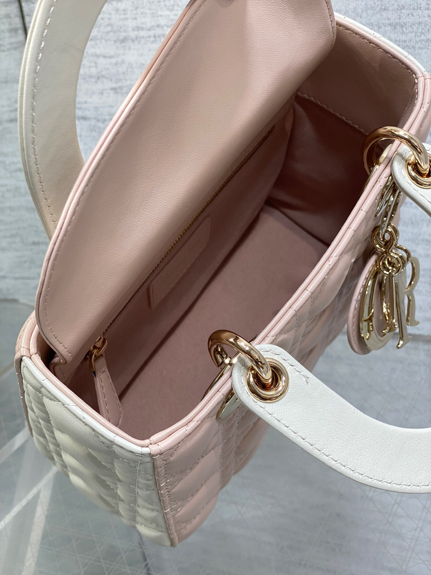 Christian Dior Lady Sige Größe: 20 * 16,5 * 8 cm