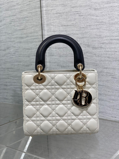 Christian Dior Lady Sige Größe: 20 * 16,5 * 8 cm