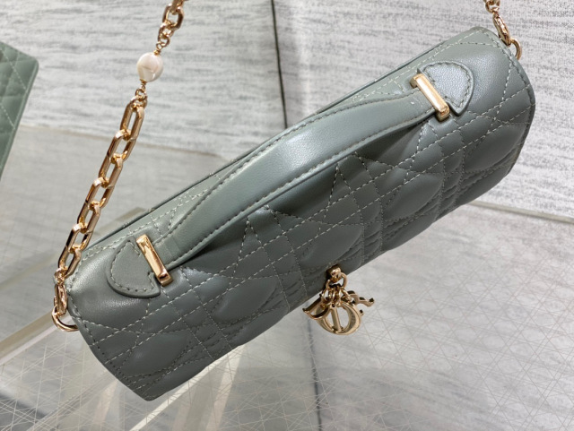 Beg klac rantai Christian Dior Pearl Saiz：21*11*5sm
