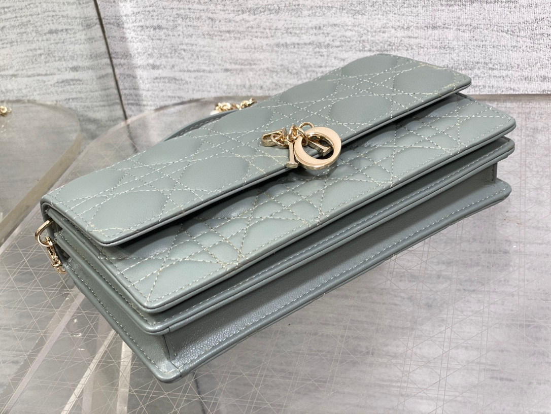 Beg klac rantai Christian Dior Pearl Saiz：21*11*5sm