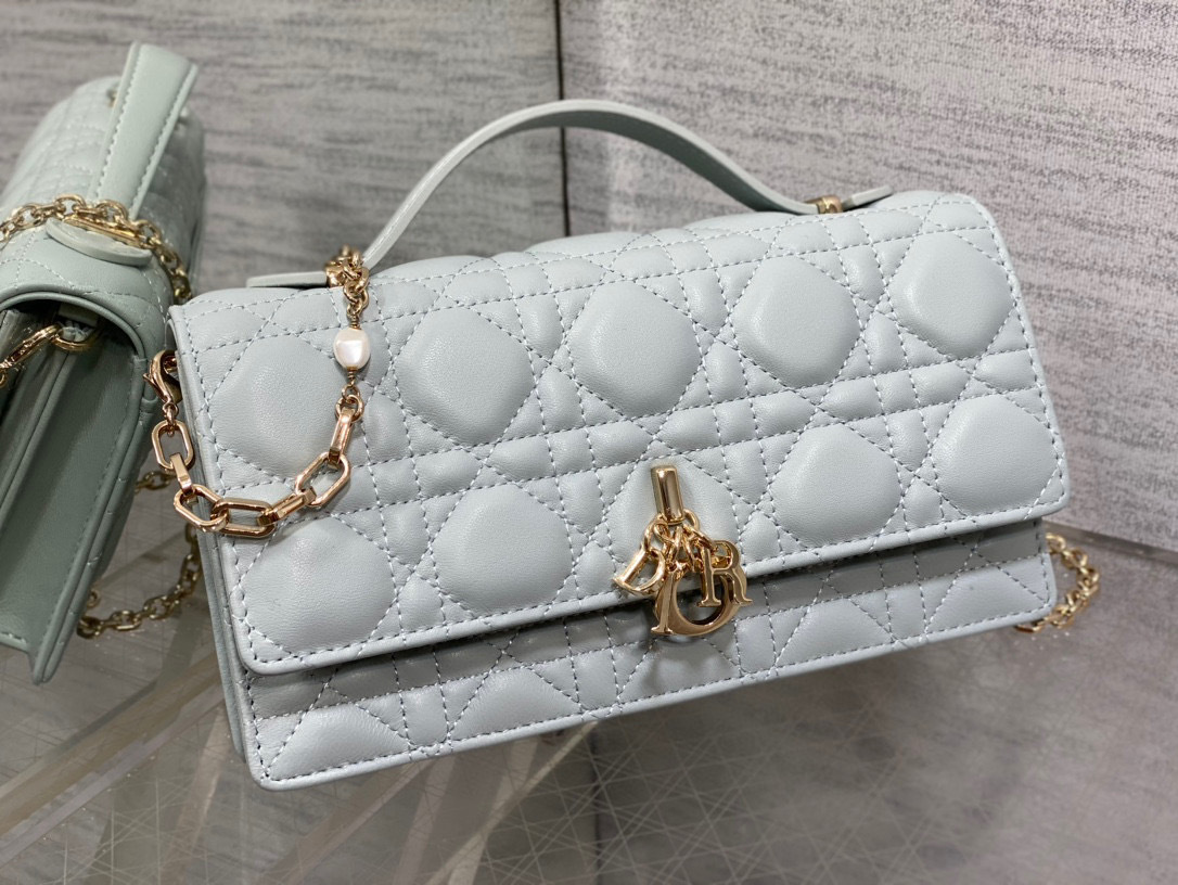 Beg klac rantai Christian Dior Pearl Saiz：21*11*5sm
