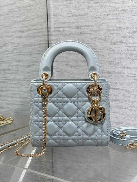 Christian Dior Dame Sange Größe: 17 * 15 * 7 cm