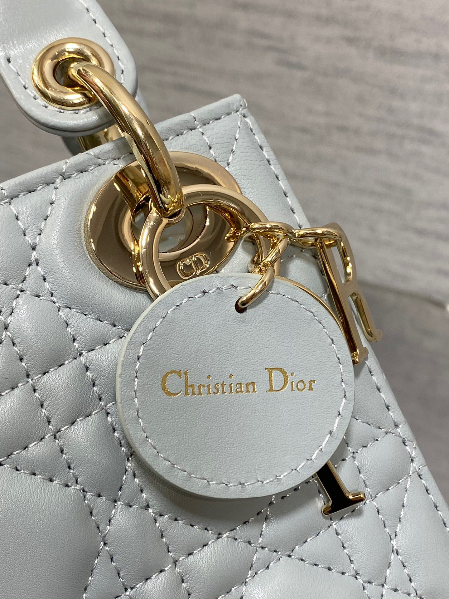 Christian Dior Dame Sange Größe: 17 * 15 * 7 cm