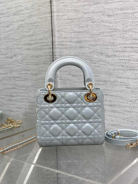 Christian Dior Dame Sange Größe: 17 * 15 * 7 cm