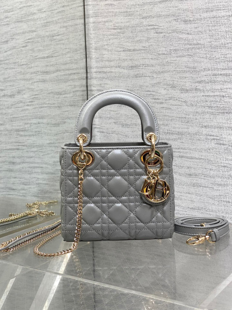 Christian Dior lady Sange Saiz：17*15*7cm