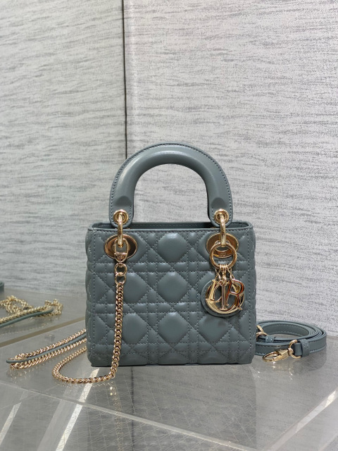 Christian Dior lady Sange Size：17*15*7cm