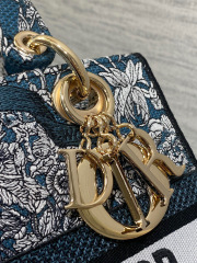 Christian Dior Lady Wuge Größe: 24 * 11 * 20 cm