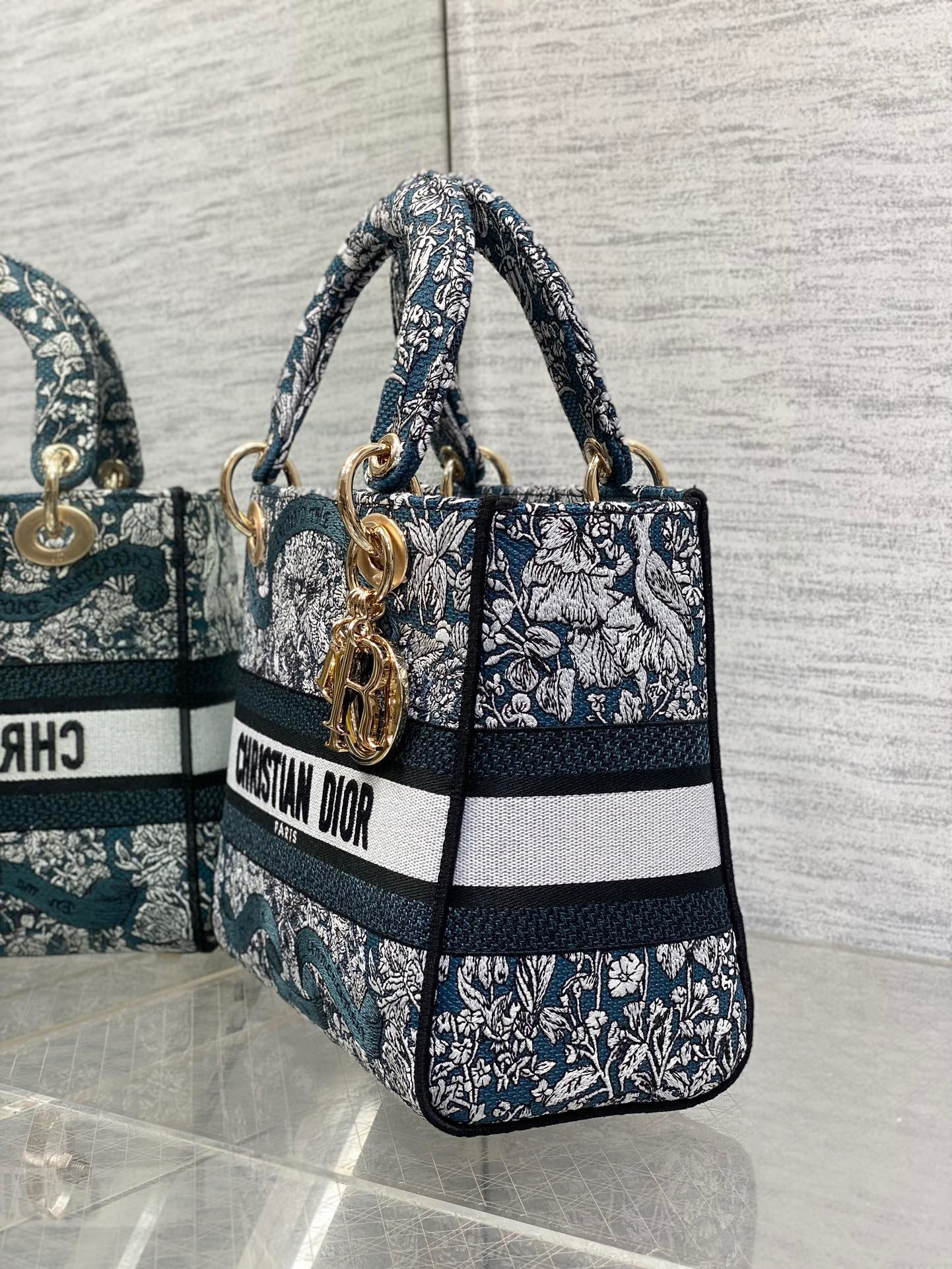 Christian Dior Lady Wuge Größe: 24 * 11 * 20 cm