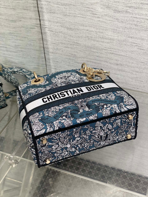 Christian Dior Lady Wuge Größe: 24 * 11 * 20 cm