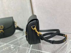 Christian Dior Bobby Bag Größe: 18 * 14 * 5 cm
