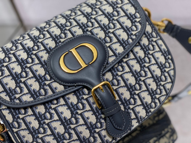 Borsa a tracolla Christian Dior Dimensioni: 18*14*5cm