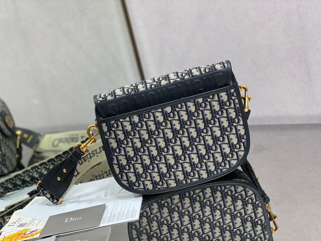 Borsa a tracolla Christian Dior Dimensioni: 18*14*5cm