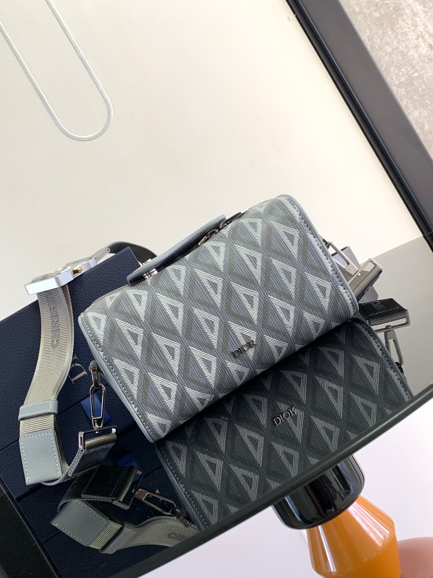 Christian Dior CD Lingot Dimensioni: 22*10.5*12.5cm