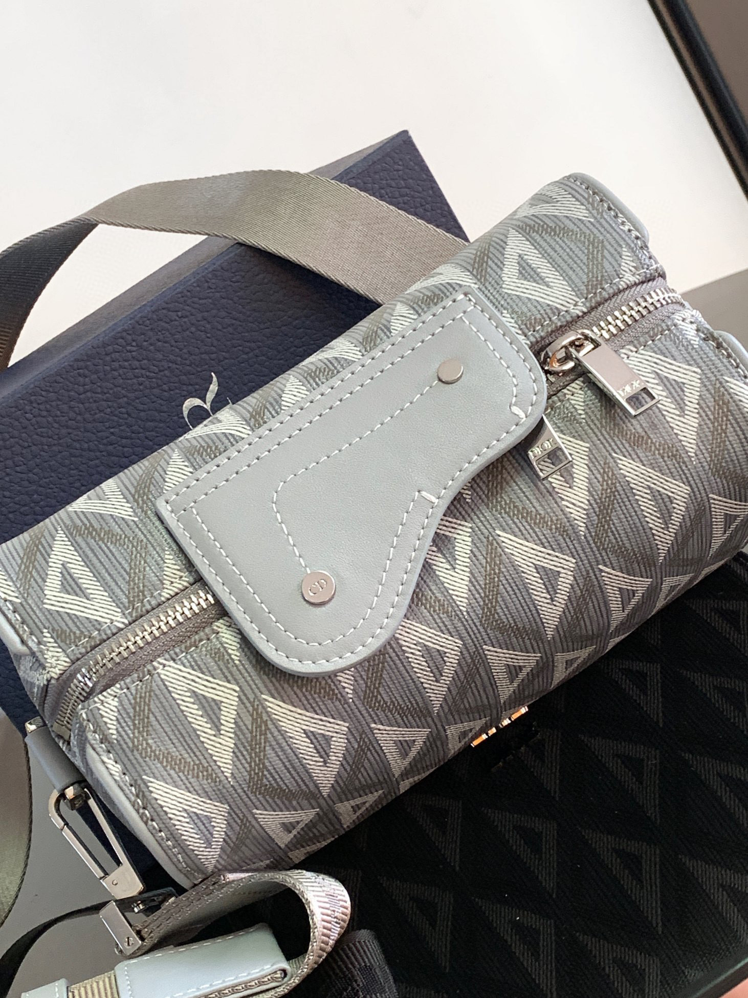 Christian Dior CD Lingot Dimensioni: 22*10.5*12.5cm