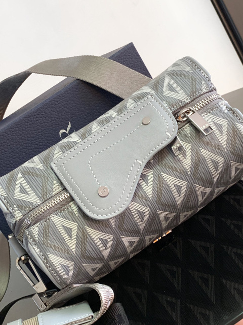 Christian Dior CD Lingot Dimensioni: 22*10.5*12.5cm