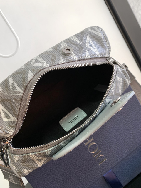 Christian Dior CD Lingot Dimensioni: 22*10.5*12.5cm