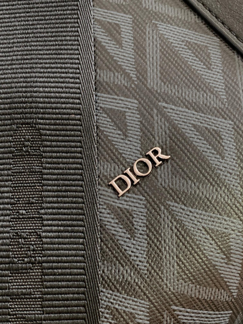 Christian Dior Lingot 包袋 尺寸：50*25*21.5cm
