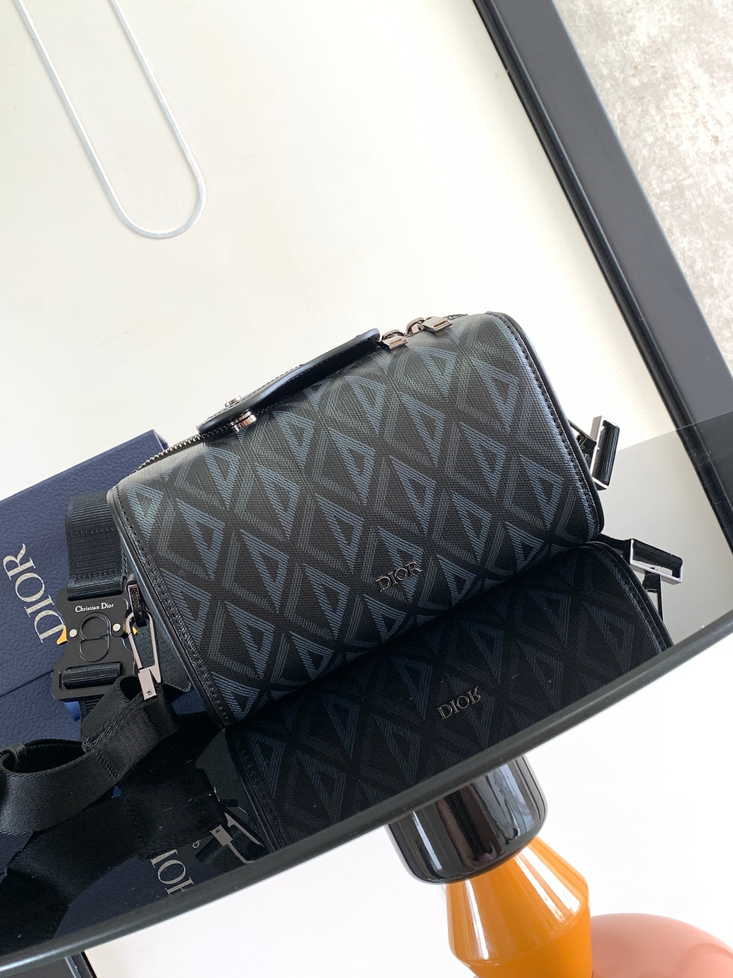 Christian Dior CD Lingot 尺寸：22*10.5*12.5cm