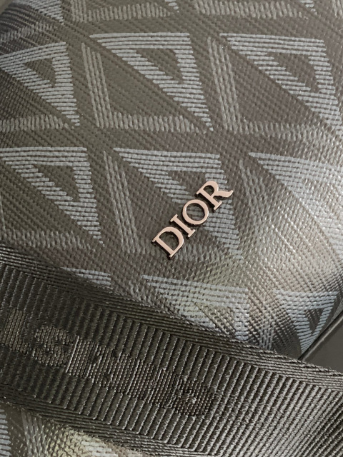 Christian Dior CD Lingot 尺寸：22*10.5*12.5cm