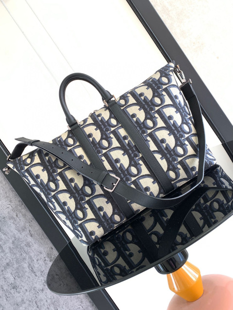 Christian Dior Weekender Tasche Größe: 40*33*22,5 cm
