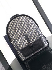 Christian Dior 背包 尺寸：31*41*15cm