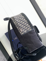 Christian Dior 背包 尺寸：31*41*15cm