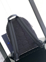 Christian Dior 背包 尺寸：31*41*15cm
