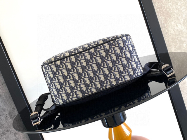 Christian Dior backpack bag  Size：39*42*13cm