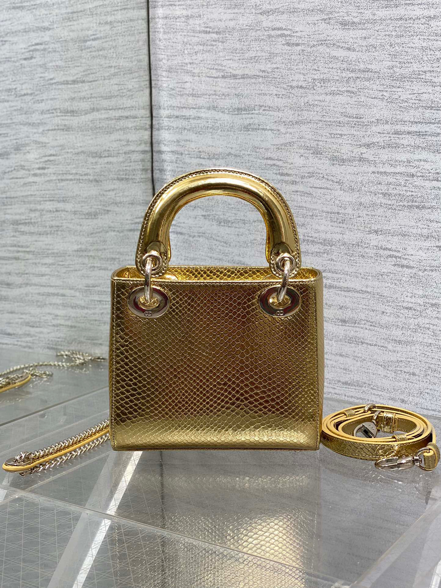 Christian Dior lady Sange Saiz：17*15*7cm