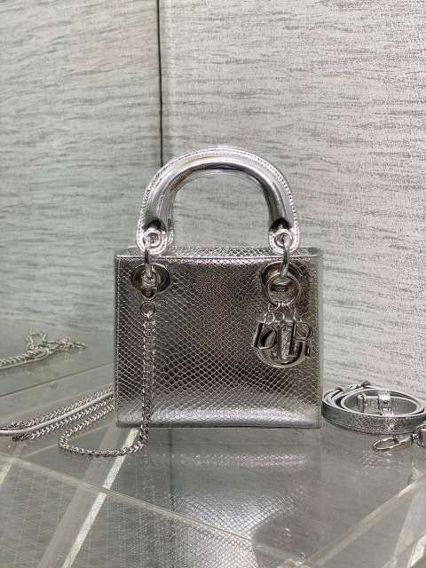 Christian Dior lady Sange Saiz：17*15*7cm