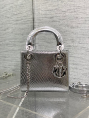Christian Dior lady Sange Saiz：17*15*7cm