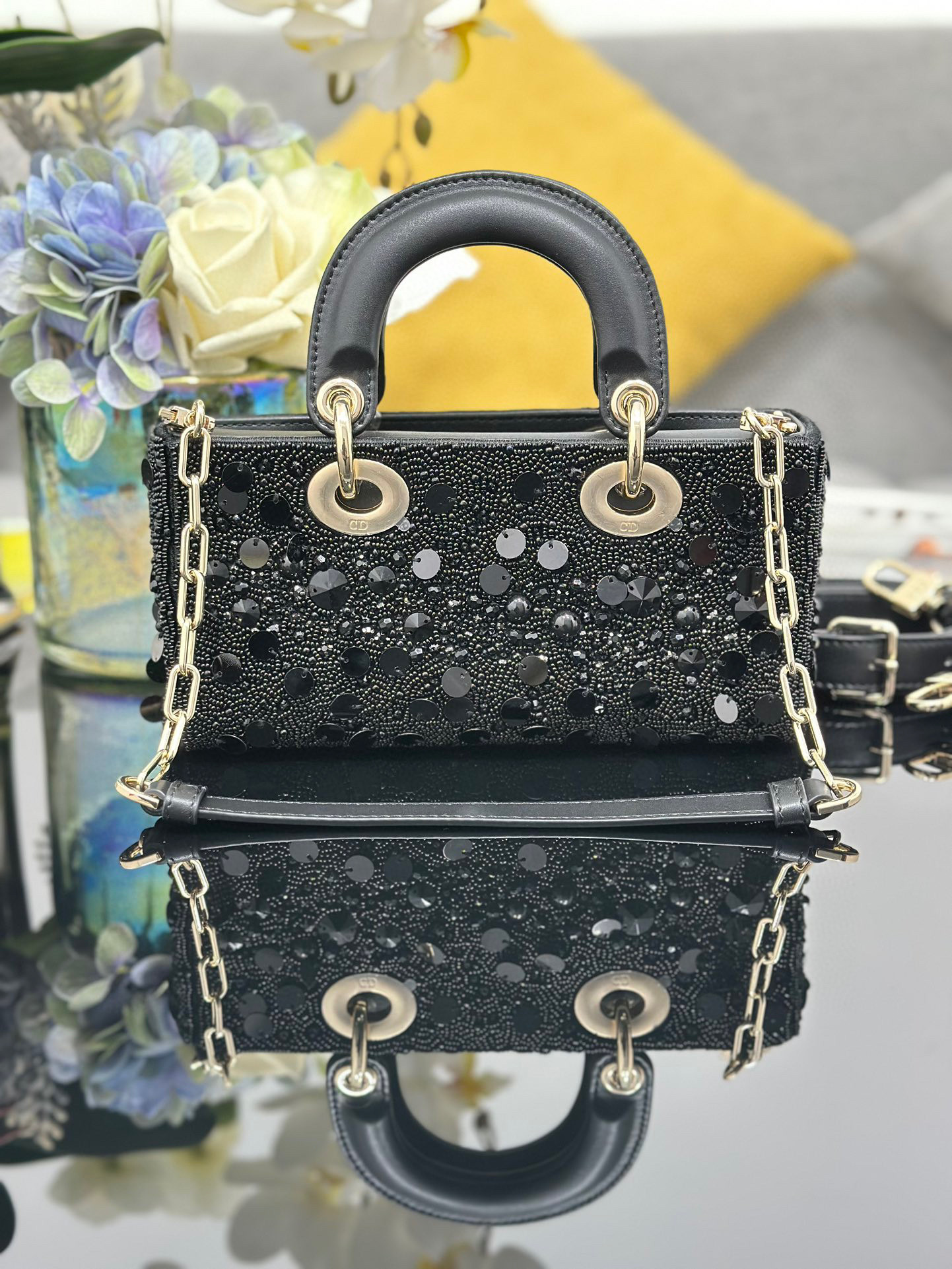 Christian Dior lady edisi terhad Saiz：22*11*6cm