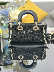 Christian Dior lady edisi terhad Saiz：22*11*6cm