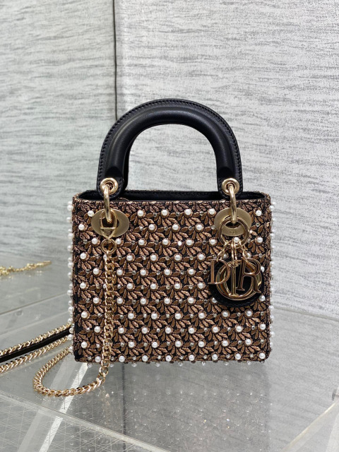 Borsa da donna Christian Dior Dimensioni: 17*15*7cm