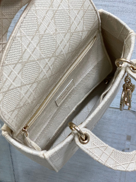 Christian Dior Lady Wuge Größe: 24 * 11 * 20 cm
