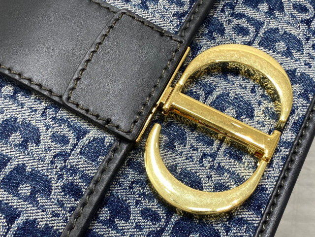 Christian Dior Montaigne Tasche Größe: 24 x 17 x 8 cm
