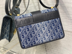 Christian Dior Montaigne Tasche Größe: 24 x 17 x 8 cm